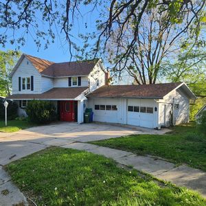311 2nd St NE, Elkader, IA, 52043