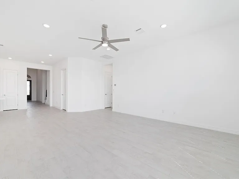 2925 Gleason Terrace Ln — Photo 6