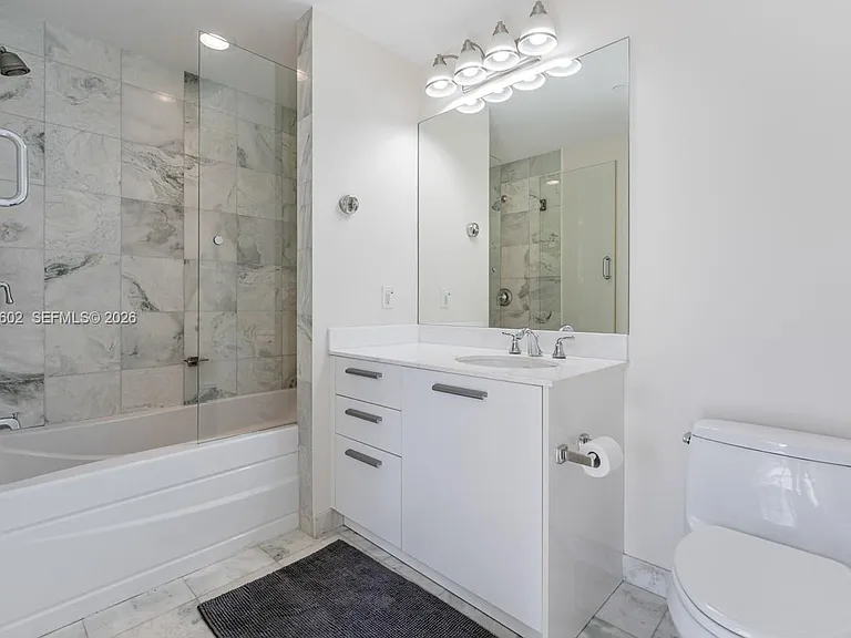 1060 Brickell Ave #1507 — Photo 14