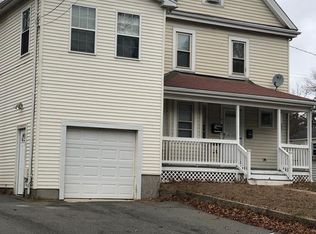 4 Old Diamond St, Walpole, MA 02081