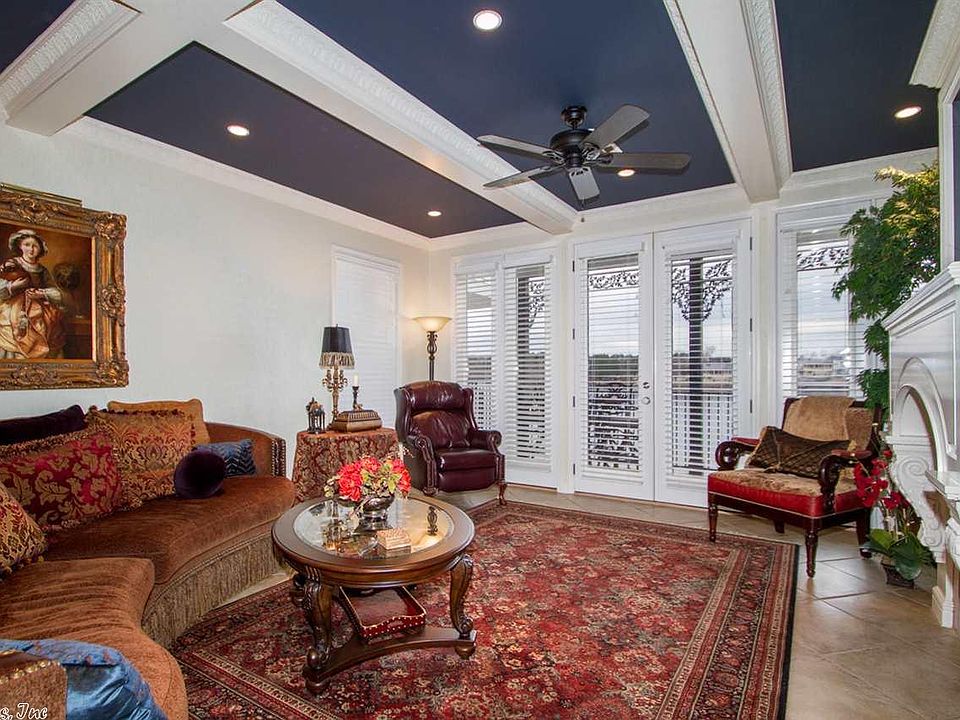 1st image of 106 Grand Isle Dr APT 1B
