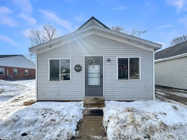 5833 Forest Ave, Otter Lake, MI 48464