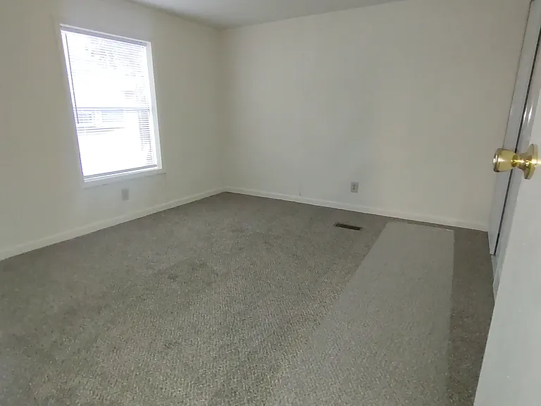 8672 Doris St — Photo 17