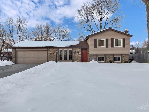 2nd image of 7966 Country Green Ct