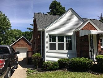 2nd image of 13 Ward Ct