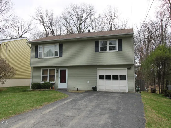 9 Hudson Avenue, Latham, NY 12110