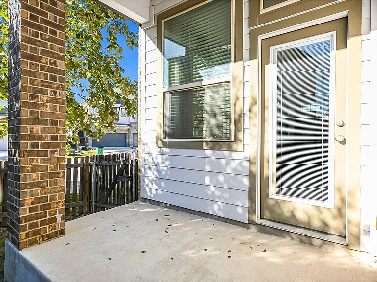 2311 Dillon Pond Ln #A — Photo 16