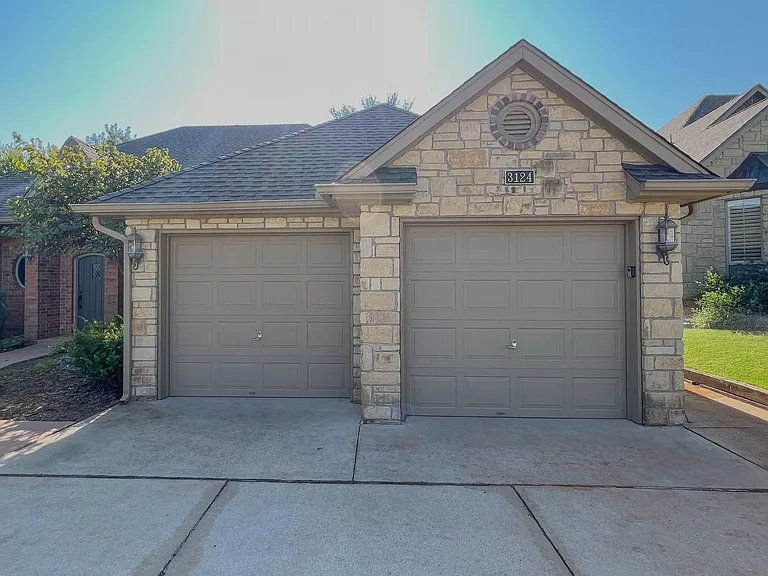 3124 Viewmont Ct — Photo 17