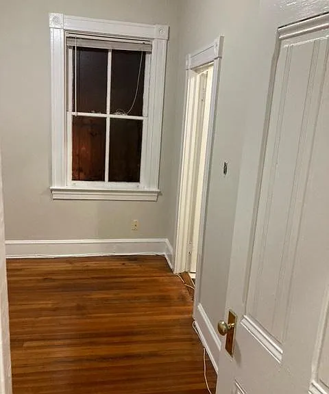 251 Robert St #6 — Photo 9