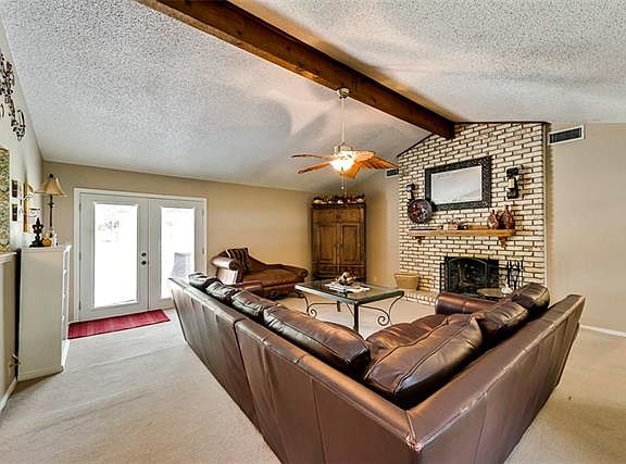 5th image of 1006 Hill City Dr