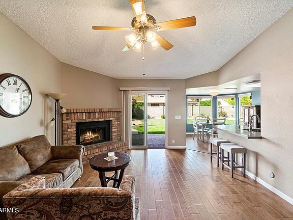 5th image of 6108 W SURREY Avenue