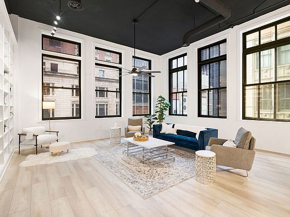 4th image of 120 S State St #4