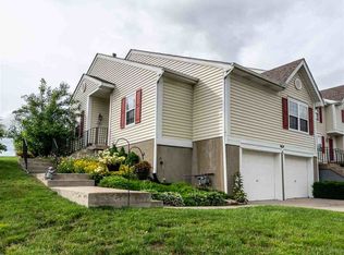 686 Stable Gate Ln, Florence, KY 41042
