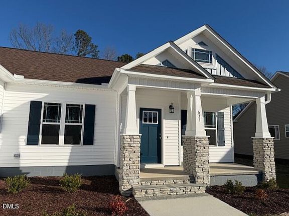 2nd image of 637 Little River Dr