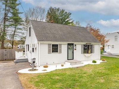 118 Brainard Road, Enfield, CT, 06082