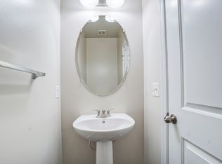 1709 Fieldstone Ct, Hanover, MD 21076