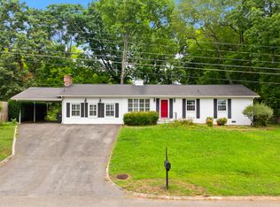 8045 Sabre Dr, Knoxville, TN 37919