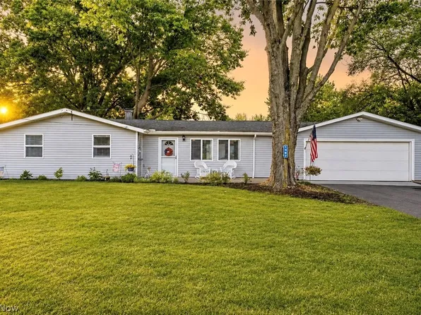 1487 Yale Dr, Brunswick, OH 44212