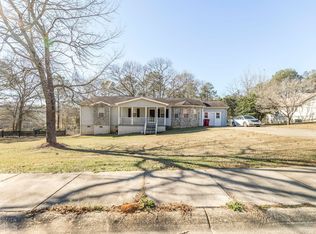 105 Willow Gln, Centerville, GA 31028