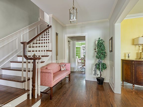 2nd image of 9523 Monticello Ave
