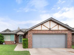 1410 79th St, Lubbock, TX 79423