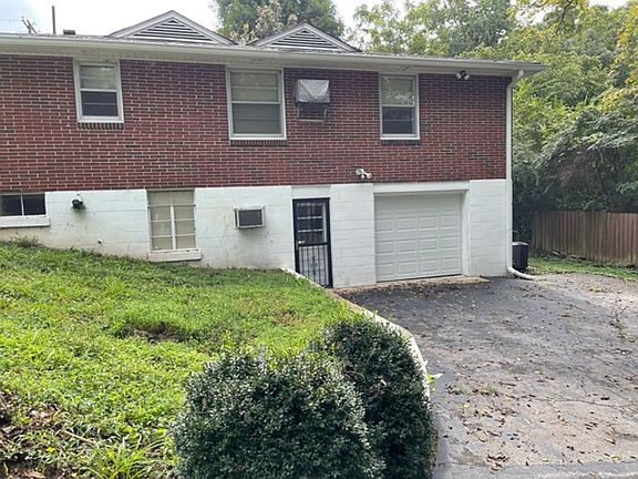 5th image of 1220 Harwood Dr
