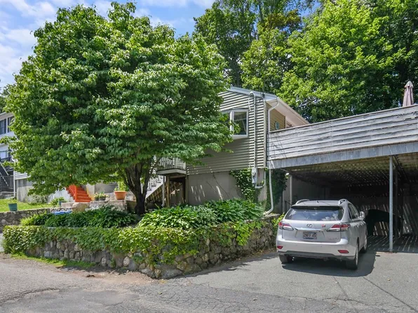 78 Hillcrest St, Waltham, MA 02451