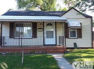 24118 Annapolis St, Dearborn Heights, MI 48125