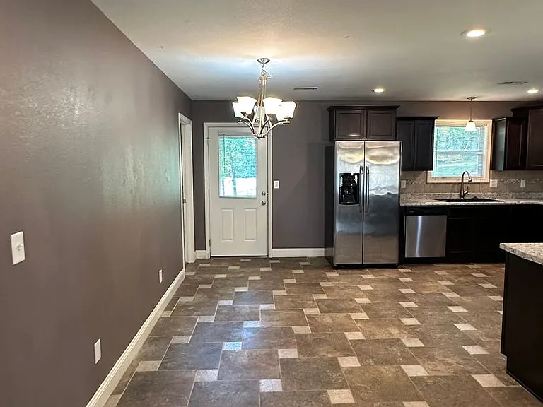 335 Lyle Curtis Cir — Photo 62
