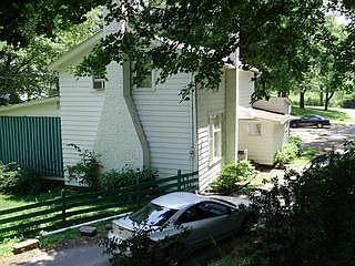 2nd image of 33 West Dr