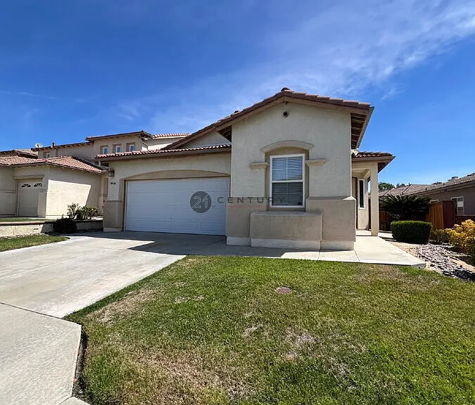 41446 Winged Foot St — Photo 2