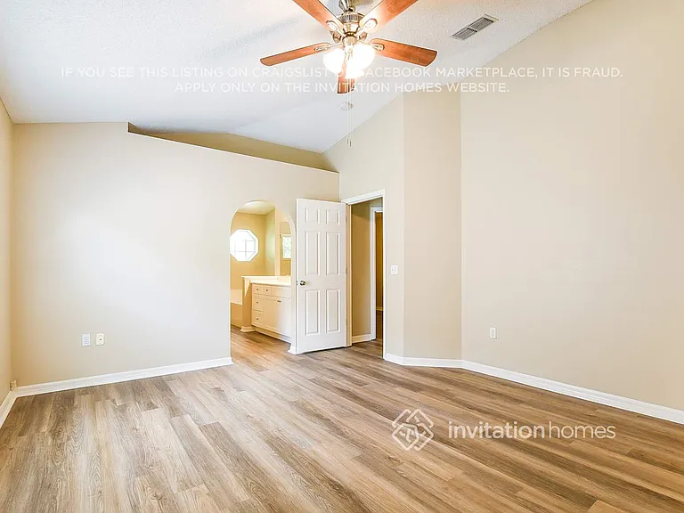 3277 Bellingham Dr — Photo 11