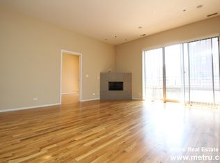 2157 N Damen Ave Unit 203, Chicago, IL 60647