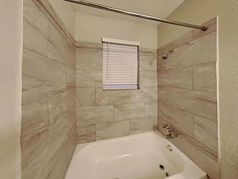 4108 Selene Dr — Photo 12