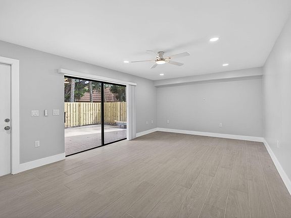 5th image of 183 Charter Way