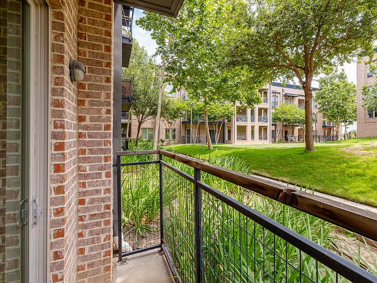 The District At Cypress Waters - Parson's Green — Photo 461