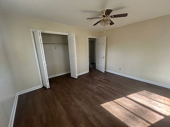 5th image of 4815 Sherman Dr