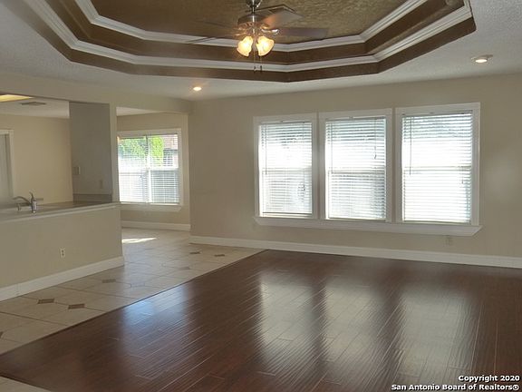 3rd image of 3308 Fresno Pl