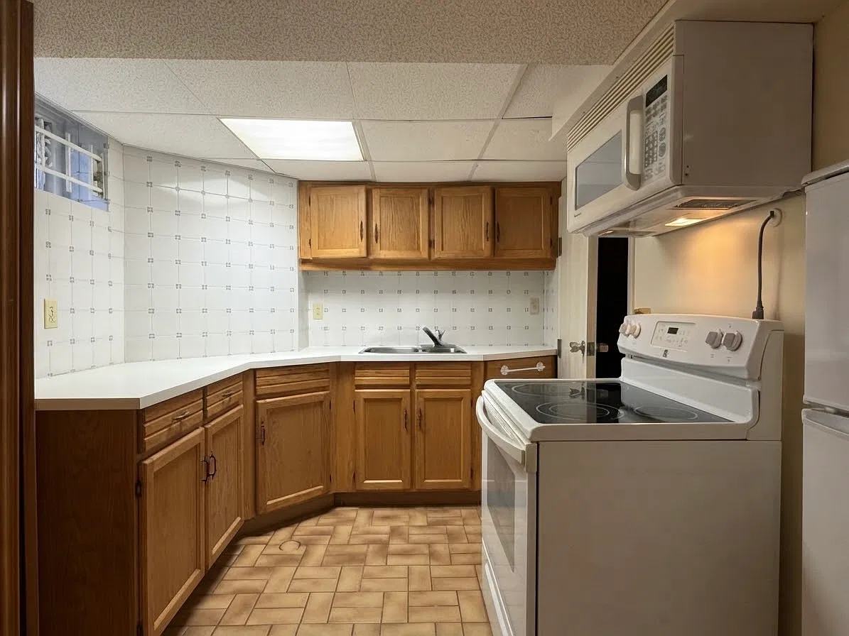 41 Dalton Rd - BSMT — Photo 2