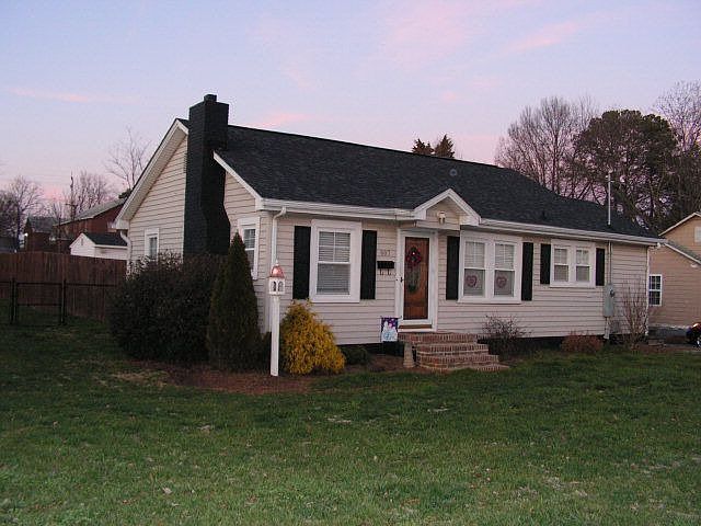 1st image of 607 Mauney Ave