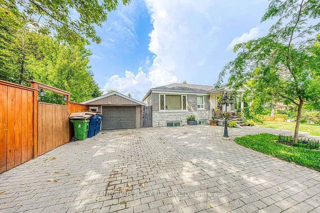 3 bed, $2,250 — Photo 2