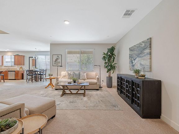 5th image of 3043 Parks Avenue