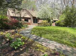 4 Windsor Blvd, Londonderry, NH 03053