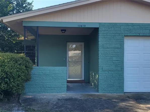 13610 87th Pl, Seminole, FL 33776