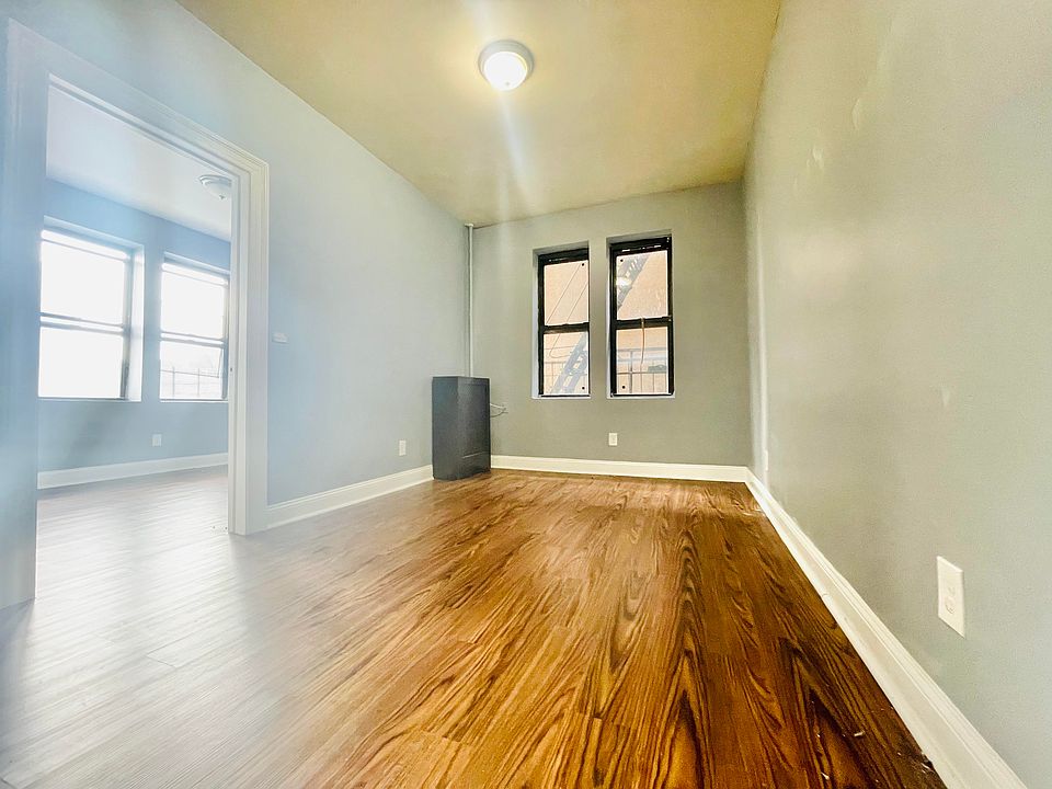 2nd image of 4409 Palisade Ave #13E