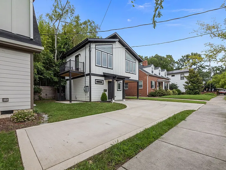 1001B N Gregson St — Photo 21