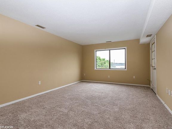 4th image of 350 N Water St APT 6-7