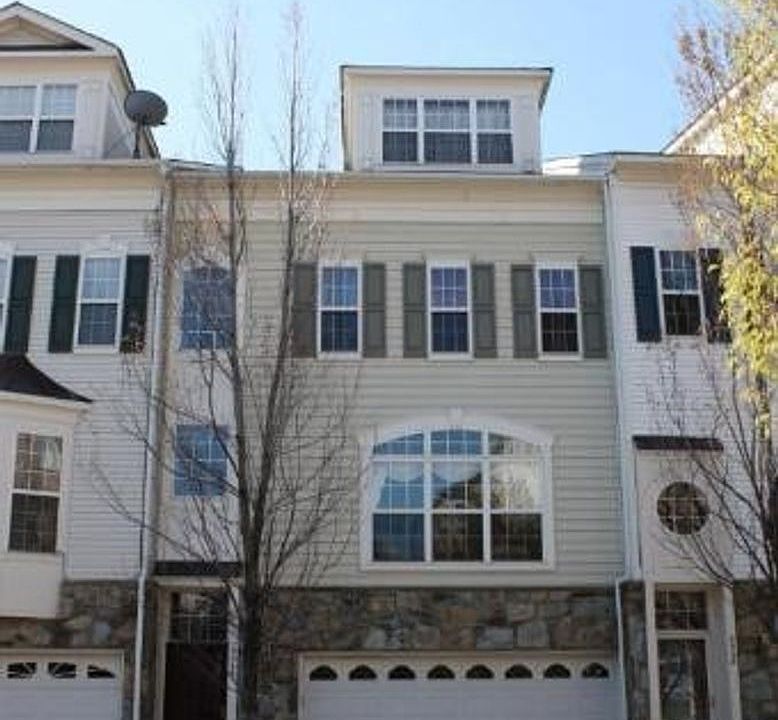 1st image of 5066 Kilburn St