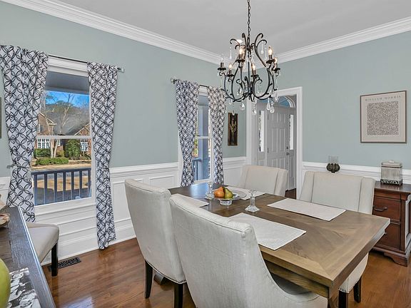 4th image of 425 Old Course Loop