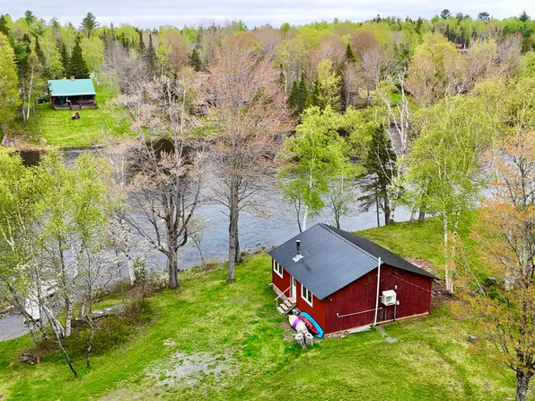 33 Moose River Lane, Rockwood T1 R1 NBKP, ME 04478